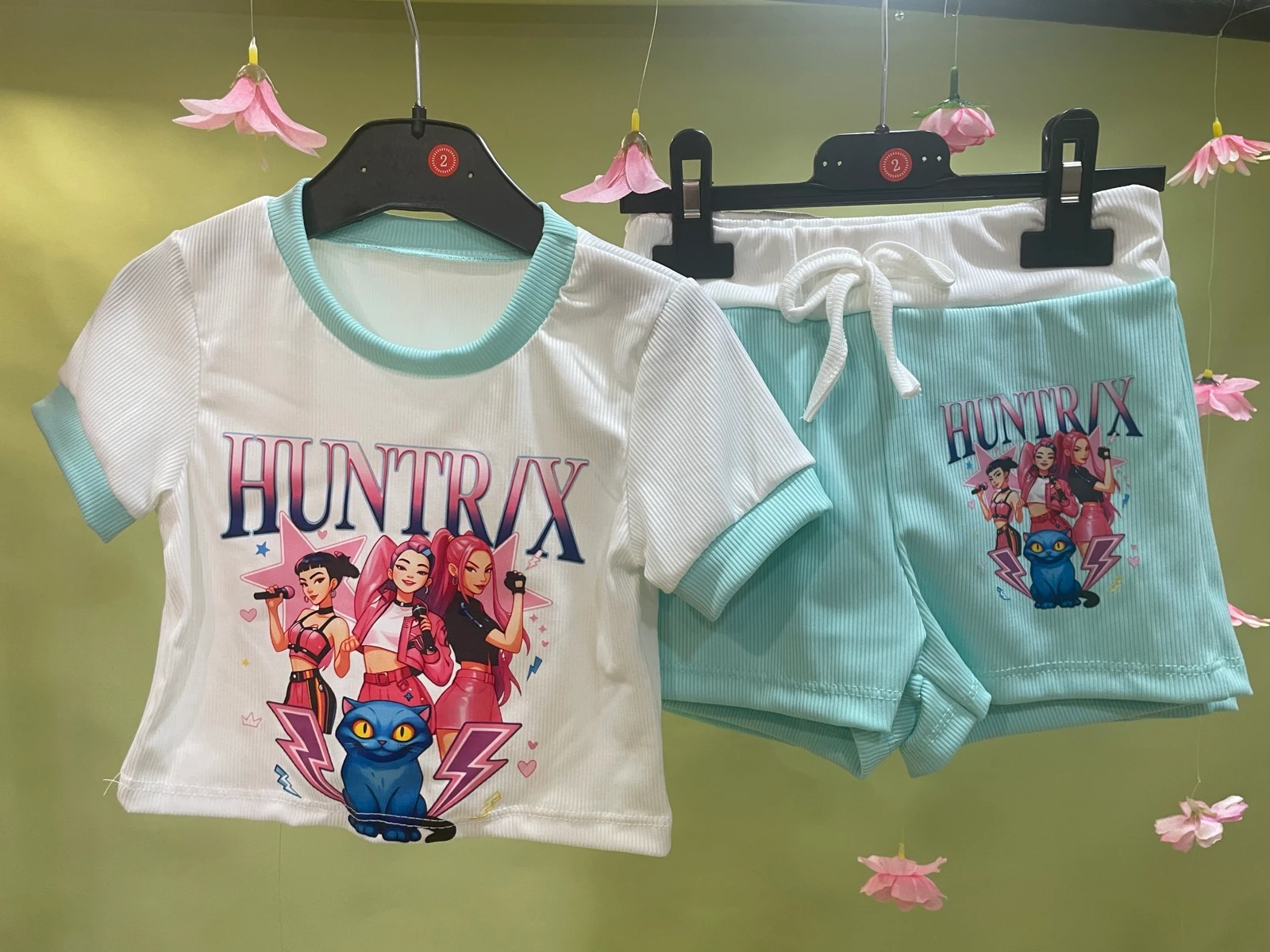 Conjunto Huntrix 